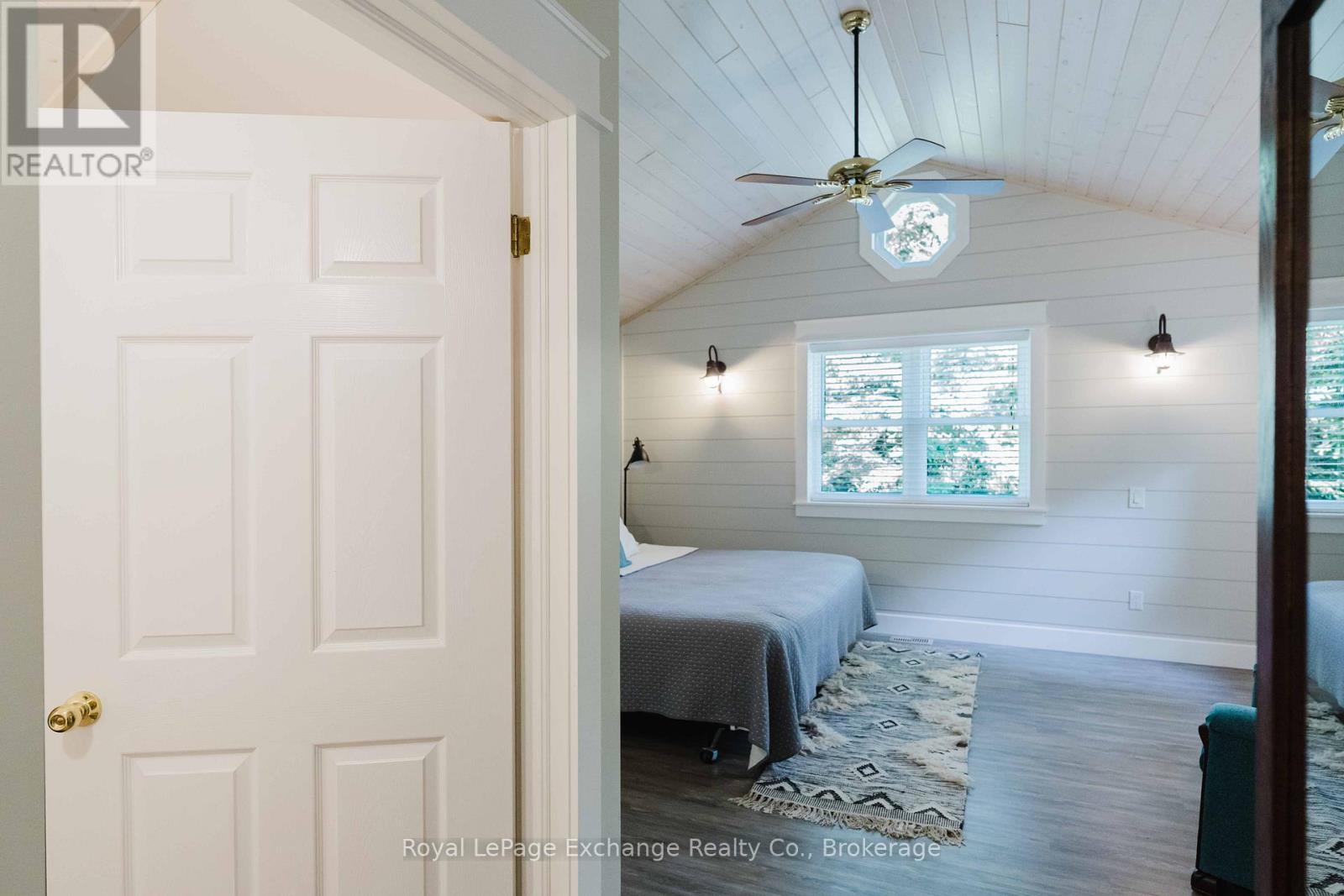 719 York Avenue N, South Bruce Peninsula, Ontario  N0H 2G0 - Photo 16 - X13429908