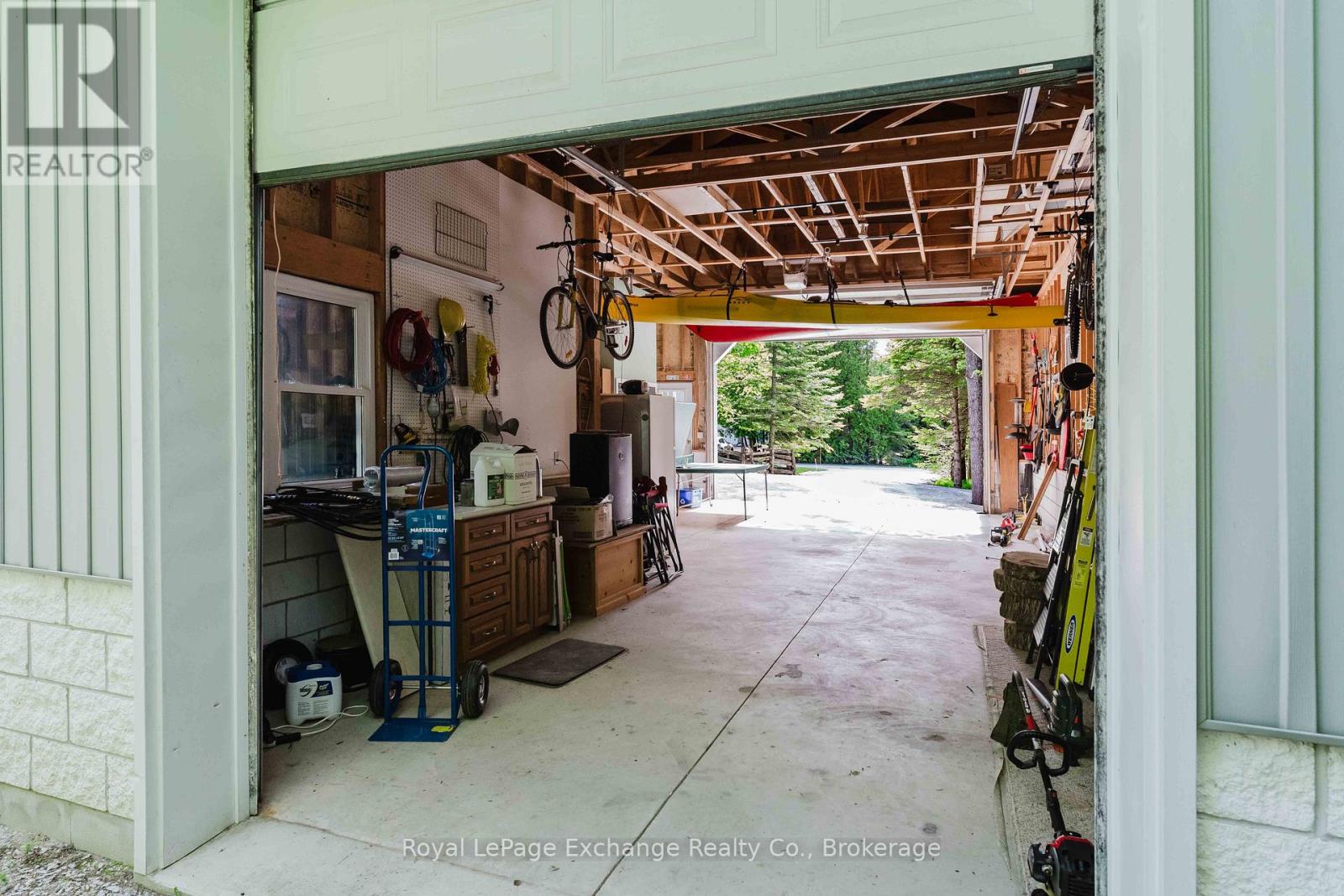 719 York Avenue N, South Bruce Peninsula, Ontario  N0H 2G0 - Photo 38 - X13429908