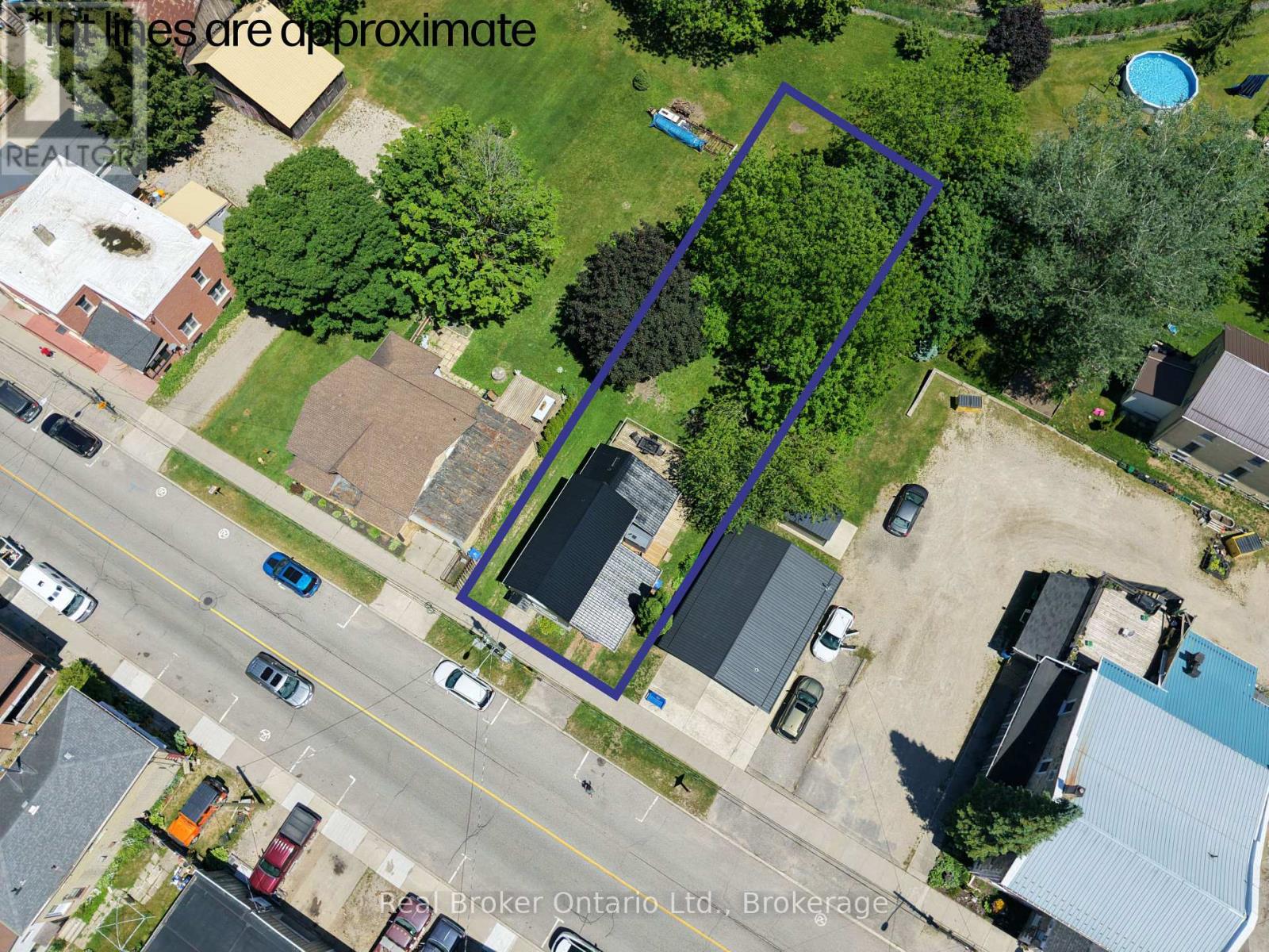 523 Mill Street, West Grey, Ontario  N0G 2M0 - Photo 2 - X13429966