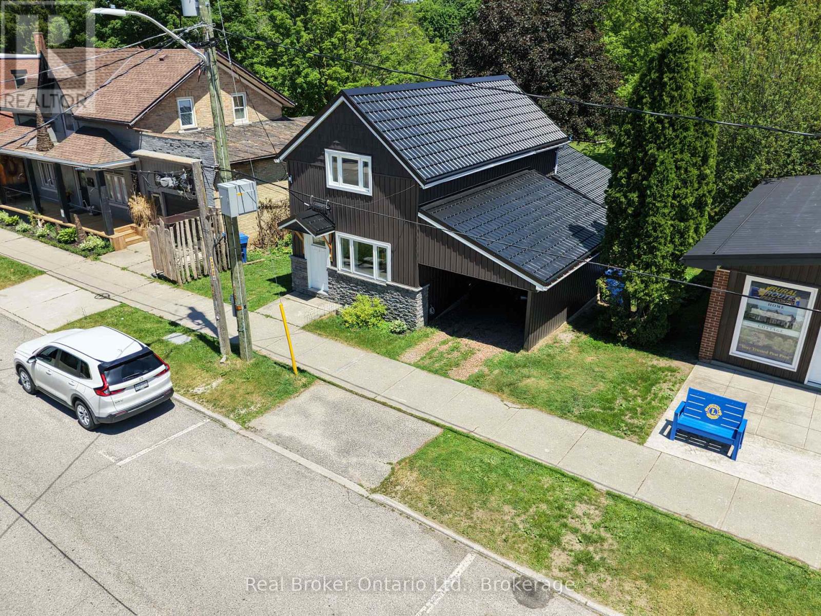 523 Mill Street, West Grey, Ontario  N0G 2M0 - Photo 5 - X13429966