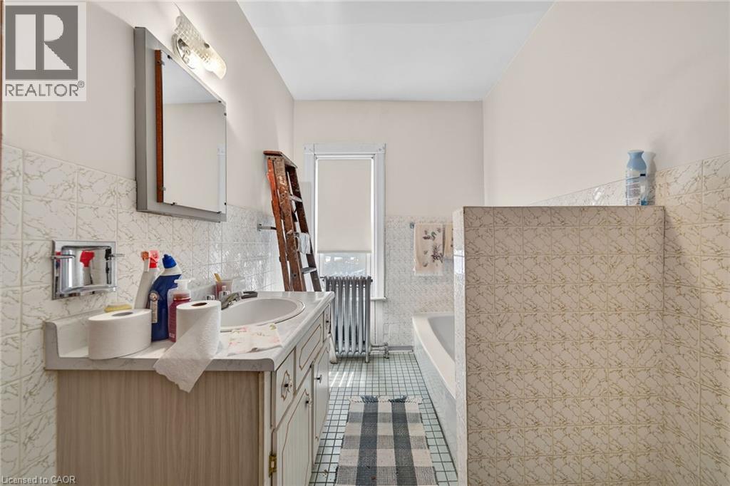 16 Mulberry Street, Hamilton, Ontario  L8R 2C5 - Photo 22 - 40838469