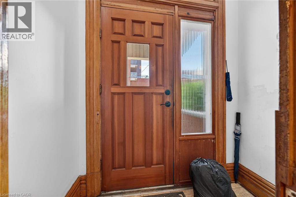 16 Mulberry Street, Hamilton, Ontario  L8R 2C5 - Photo 7 - 40838469
