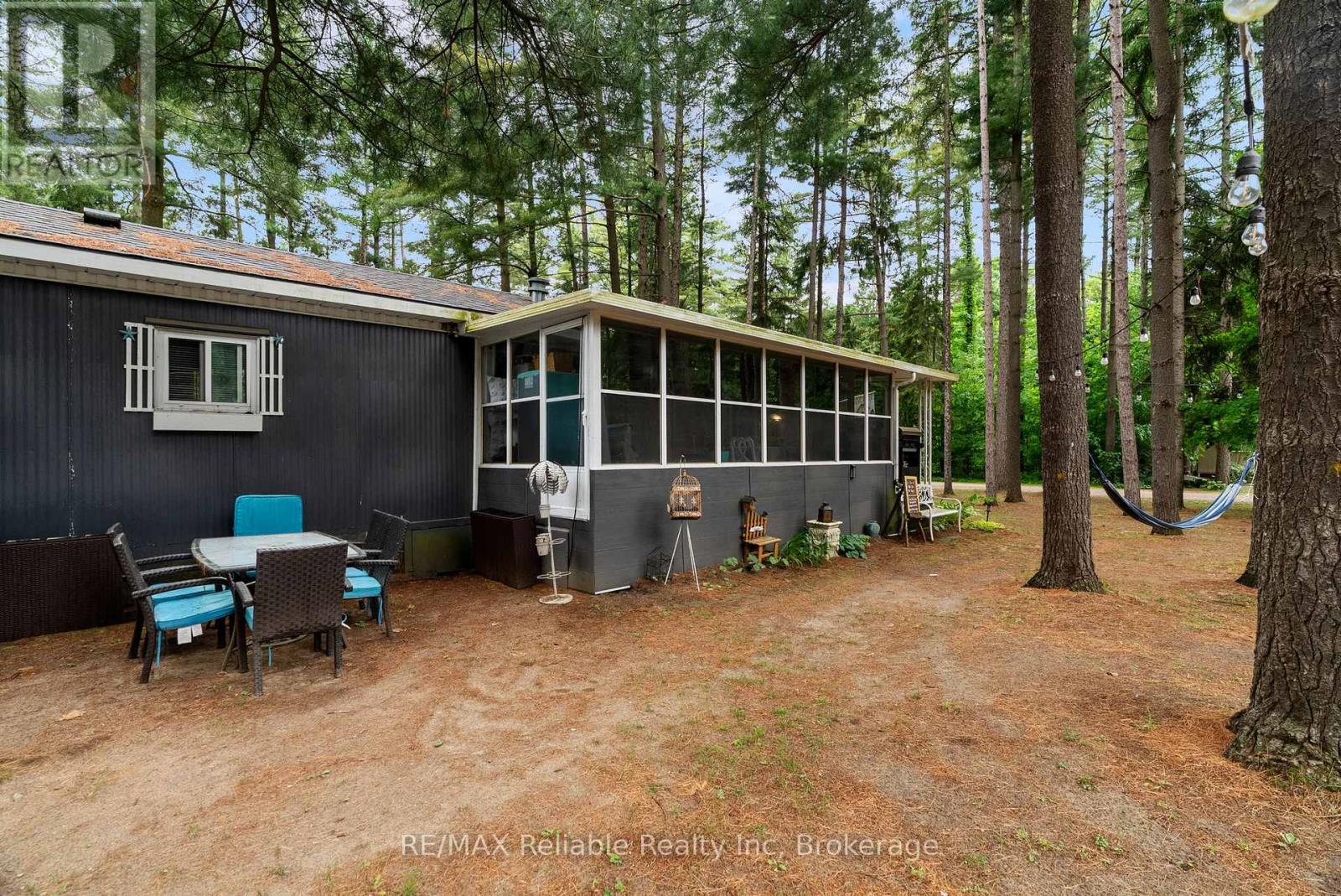 401 Sugar Maple Drive, Central Huron, Ontario  N0M 1G0 - Photo 36 - X13430056