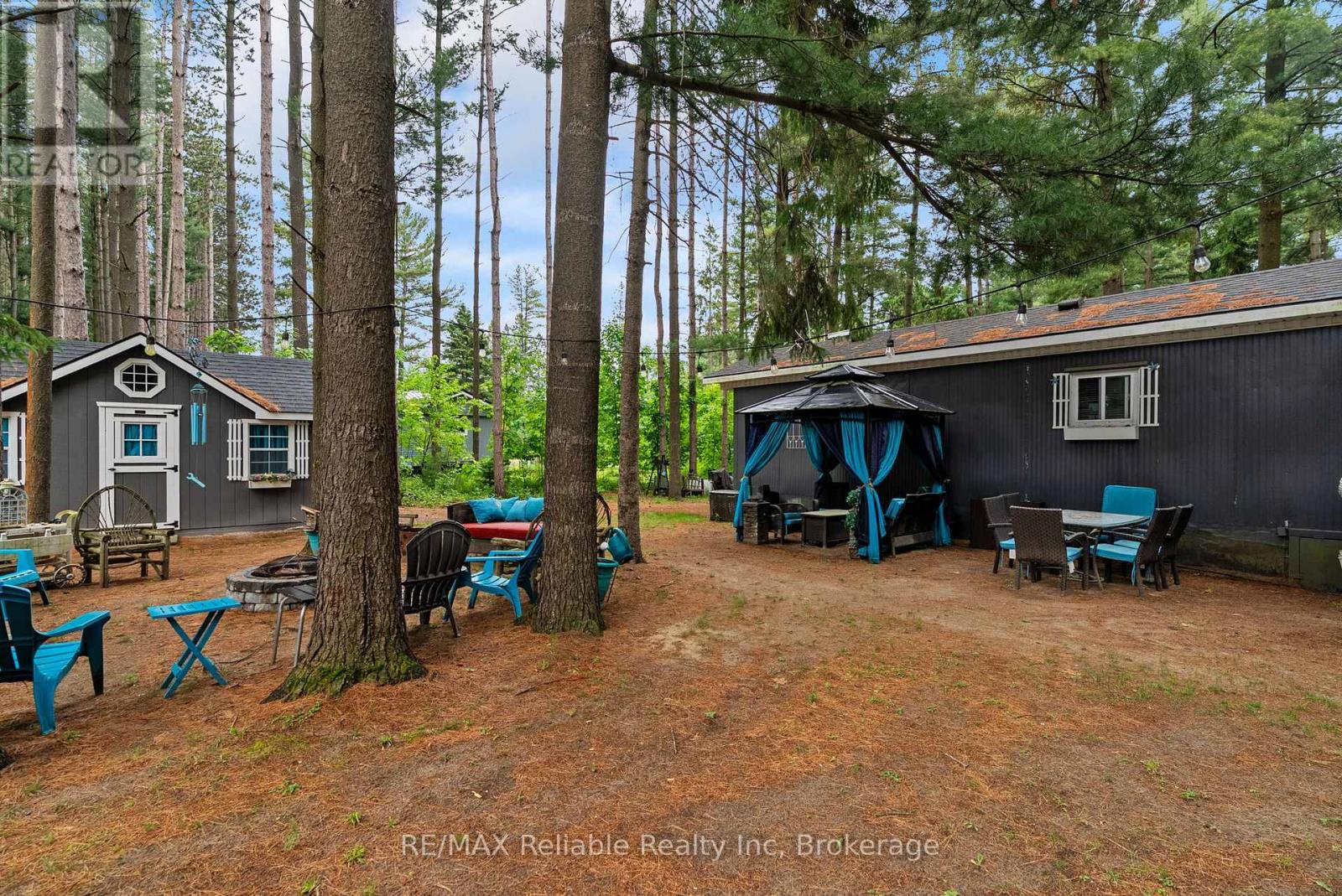 401 Sugar Maple Drive, Central Huron, Ontario  N0M 1G0 - Photo 38 - X13430056