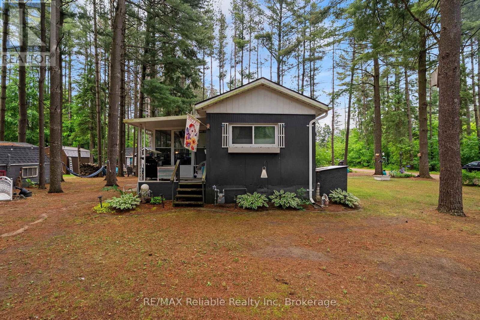 401 Sugar Maple Drive, Central Huron, Ontario  N0M 1G0 - Photo 40 - X13430056