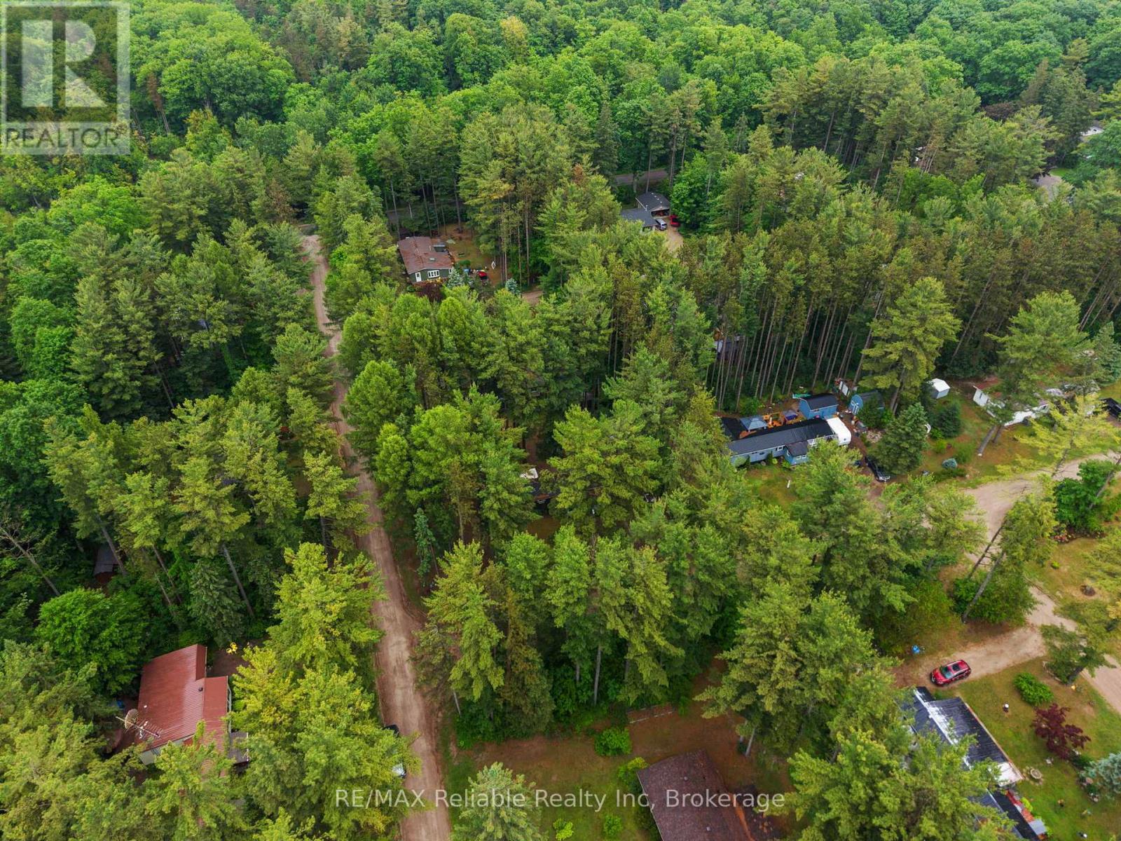 401 Sugar Maple Drive, Central Huron, Ontario  N0M 1G0 - Photo 43 - X13430056