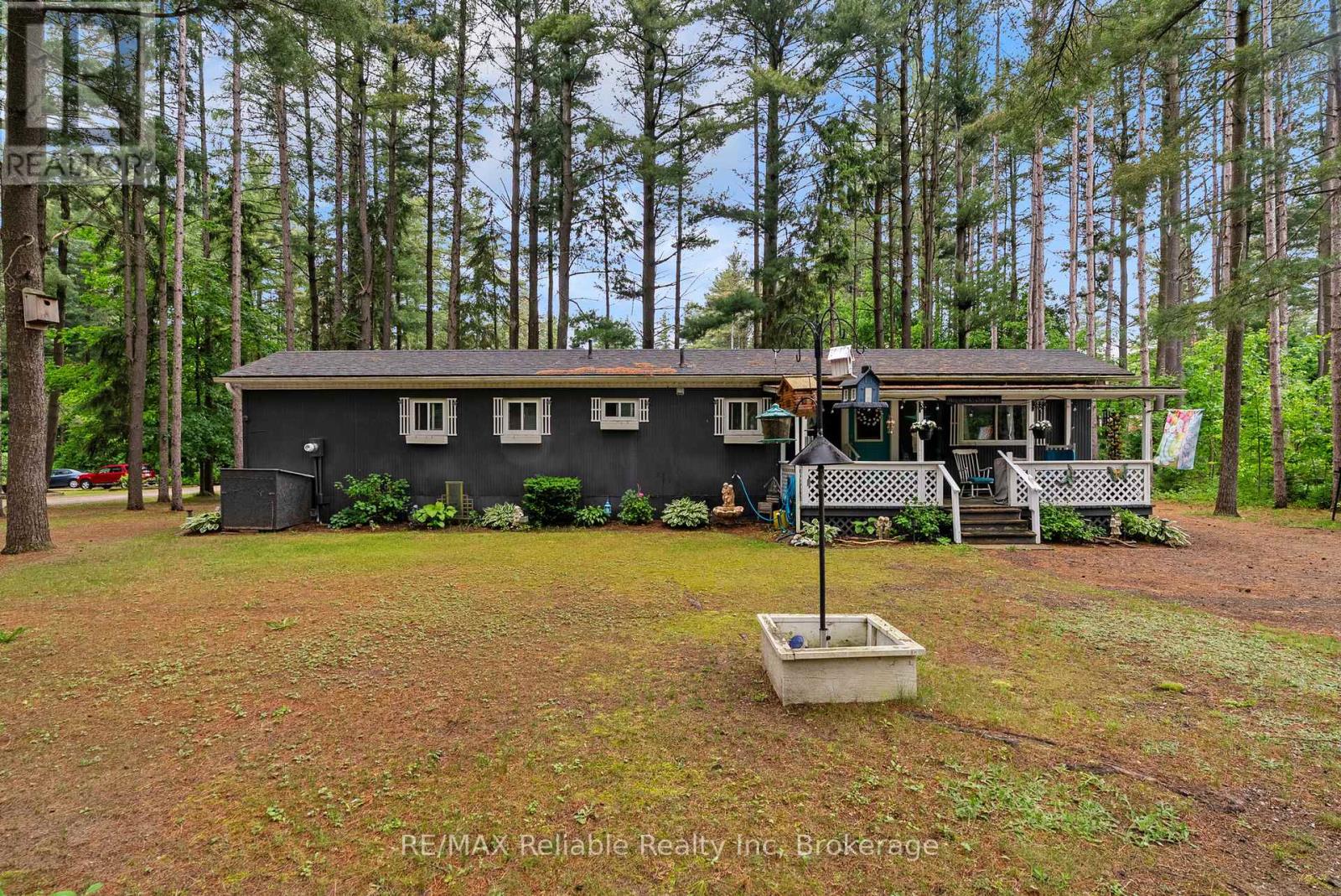 401 Sugar Maple Drive, Central Huron, Ontario  N0M 1G0 - Photo 5 - X13430056