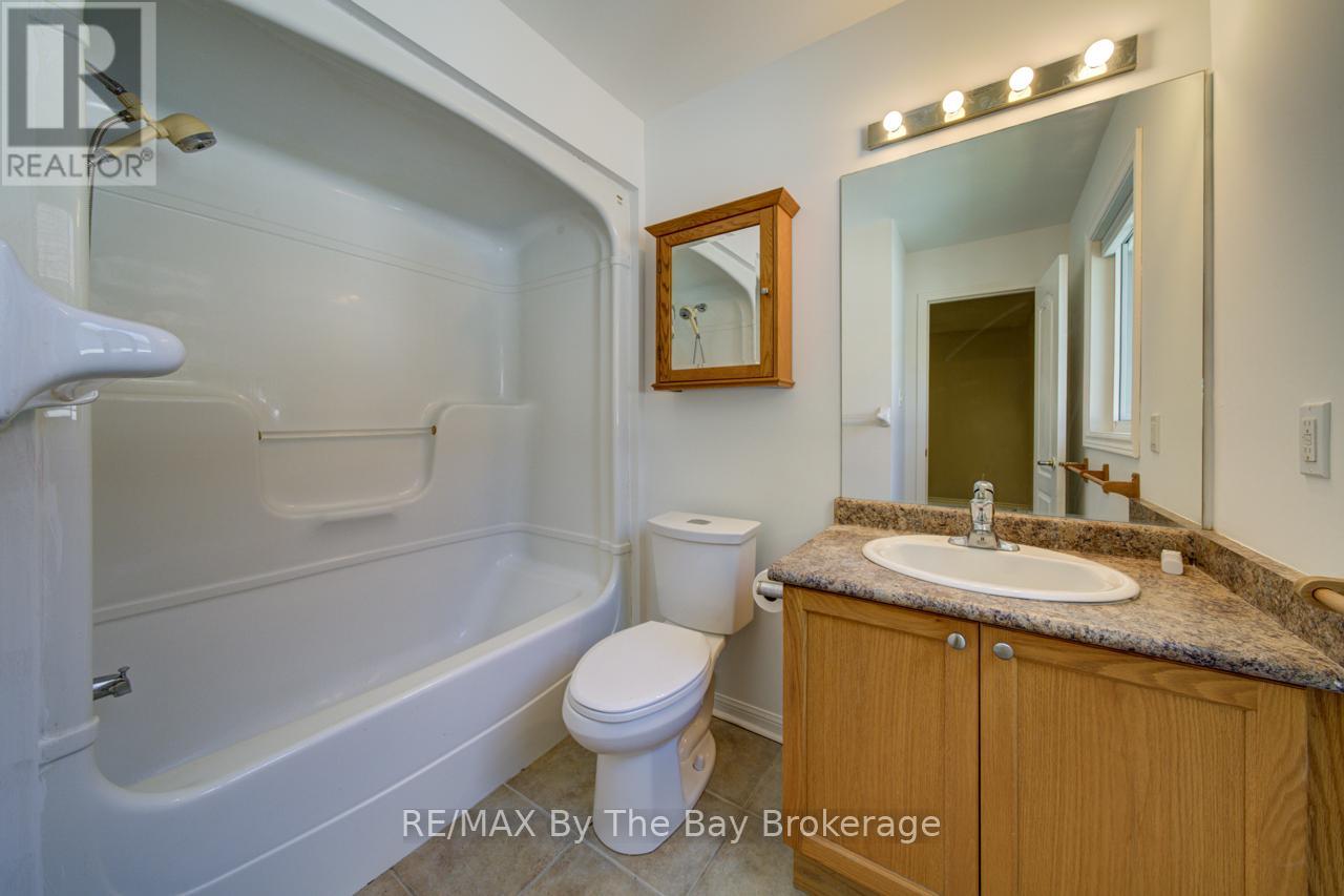 65 Rose Valley Way, Wasaga Beach, Ontario  L9Z 3C4 - Photo 11 - S13430140