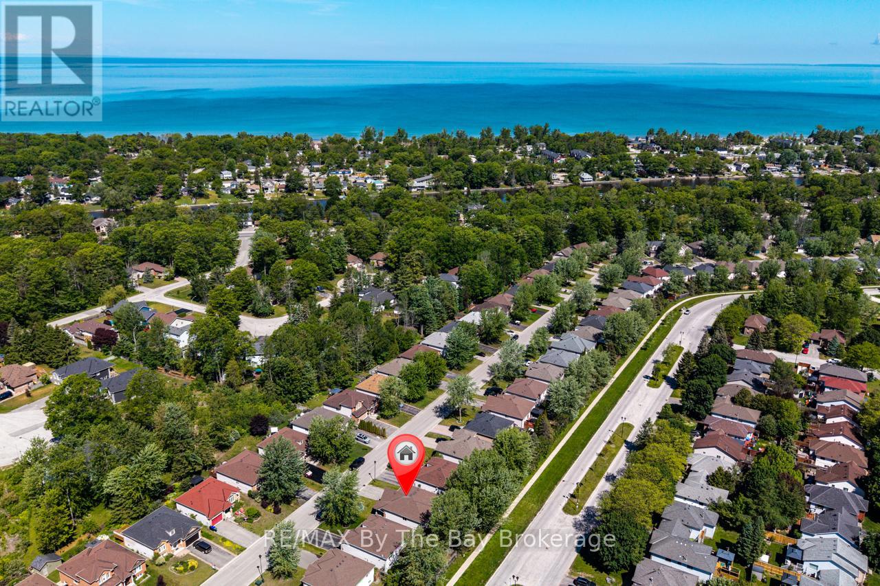 65 Rose Valley Way, Wasaga Beach, Ontario  L9Z 3C4 - Photo 2 - S13430140