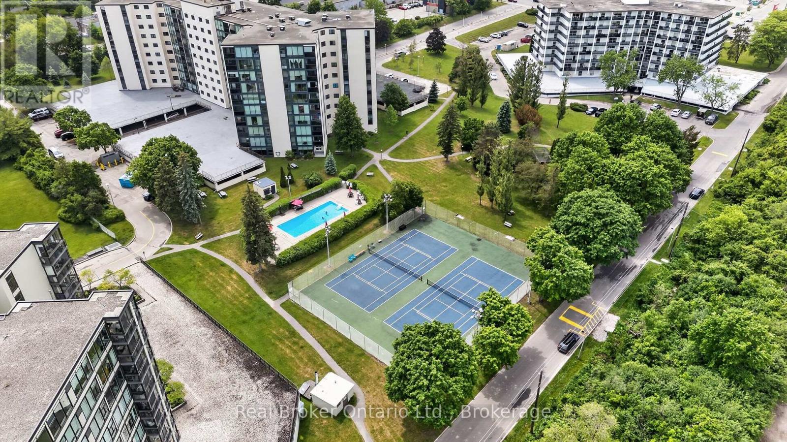811 - 23 Woodlawn Road E, Guelph, Ontario  N1H 7G6 - Photo 2 - X13430148