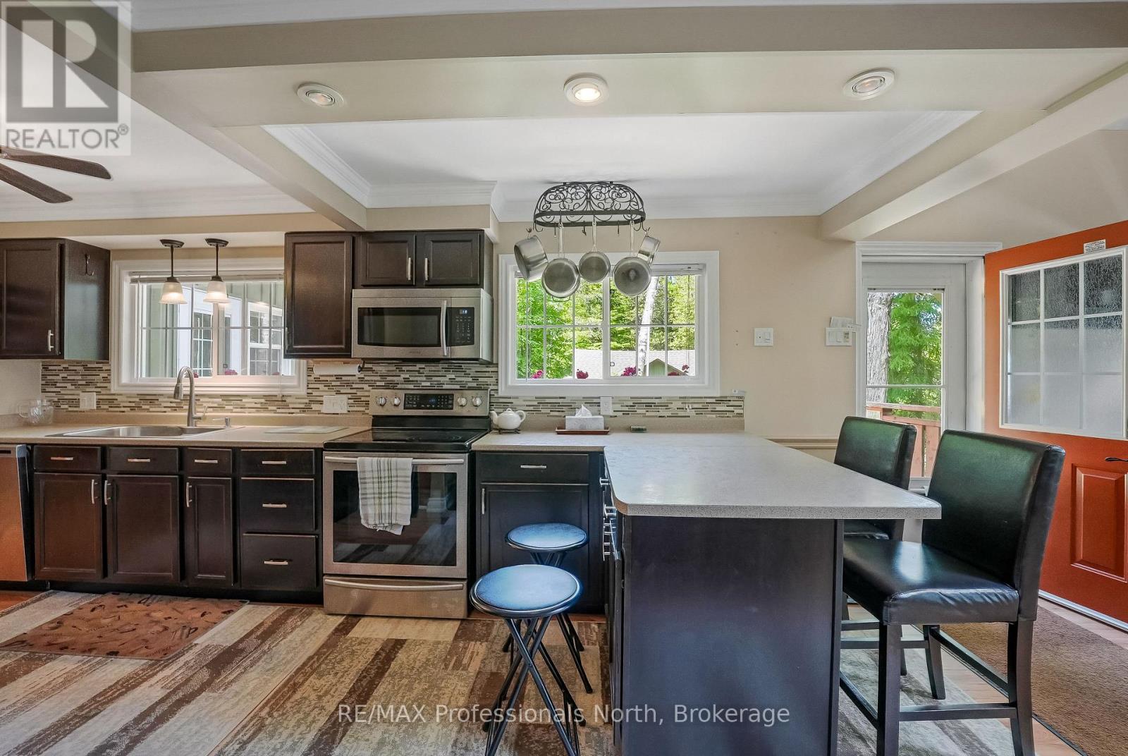 1214 Kashagawigamog Lake Road, Minden Hills, Ontario  K0M 2K0 - Photo 13 - X13430176