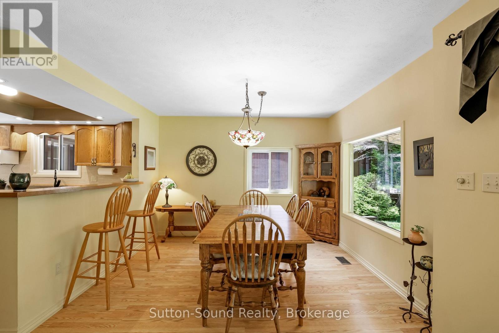 152 Old Mill Road, Georgian Bluffs, Ontario  N0H 2T0 - Photo 10 - X13430190