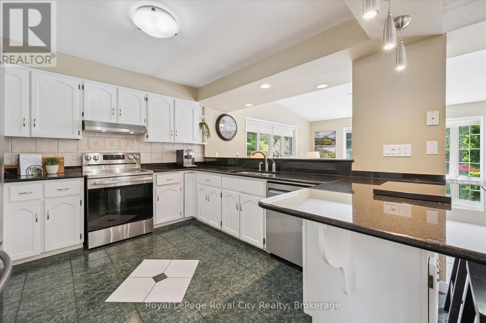 47 Caledonia Street, Guelph, Ontario  N1G 2C8 - Photo 14 - X13430270