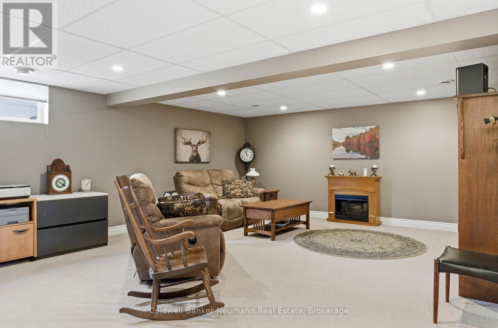 12 Brown Street S, Minto, Ontario  N0G 1M0 - Photo 24 - X13430596