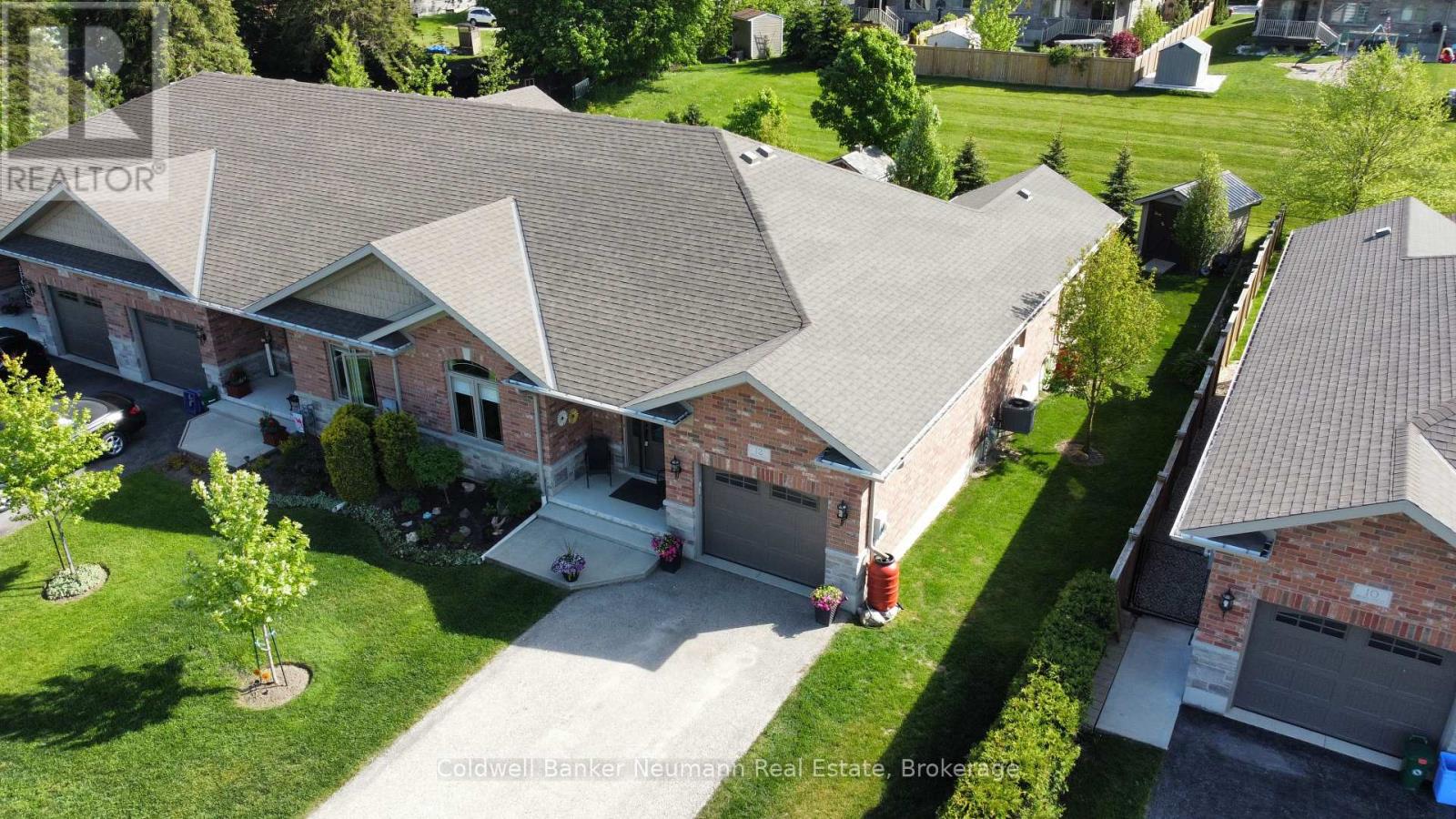 12 Brown Street S, Minto, Ontario  N0G 1M0 - Photo 3 - X13430596