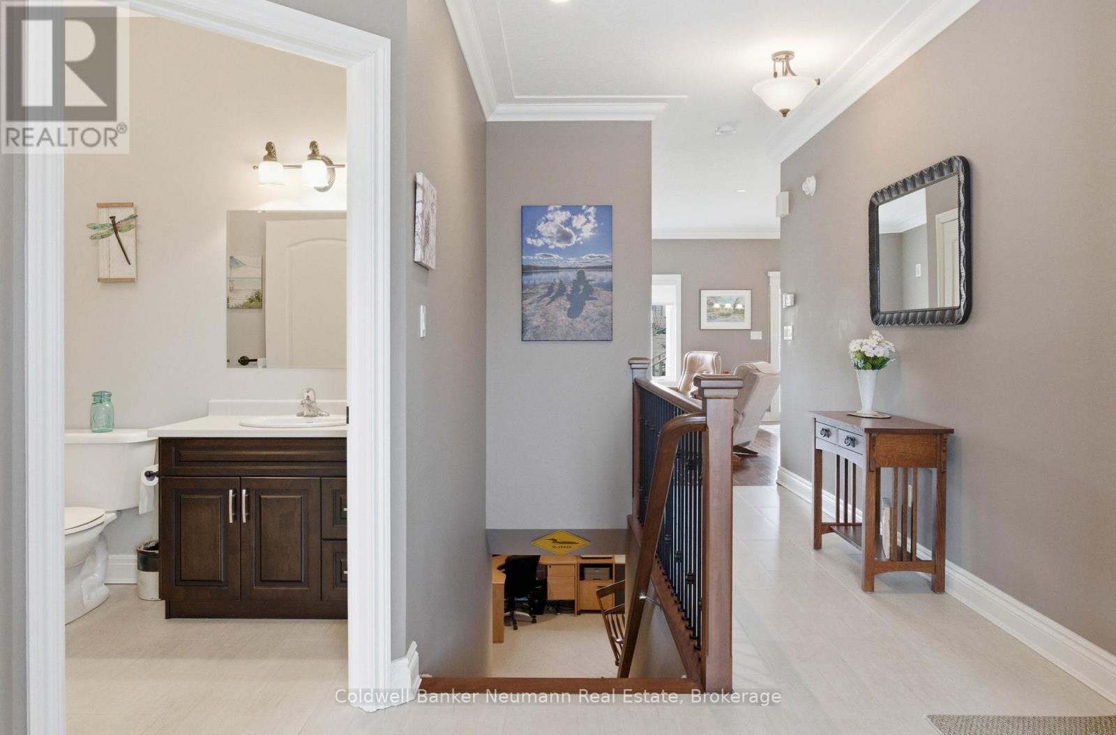 12 Brown Street S, Minto, Ontario  N0G 1M0 - Photo 8 - X13430596