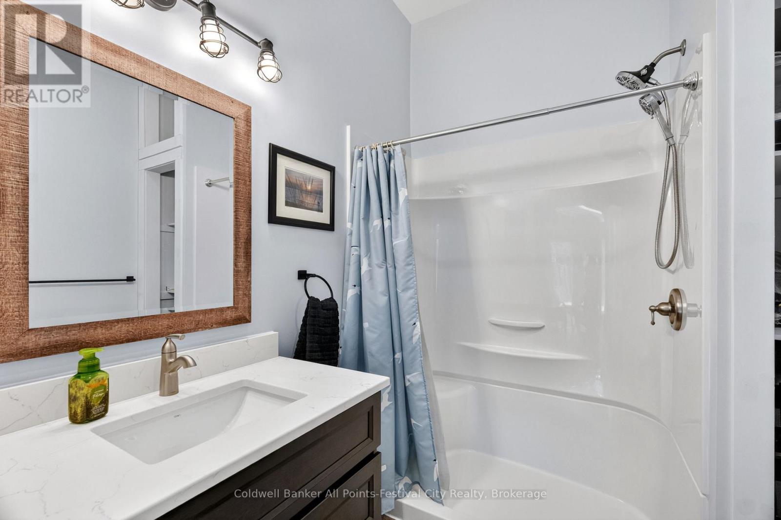 30 Bluewater Drive, Central Huron, Ontario  N7A 3X8 - Photo 10 - X13430680