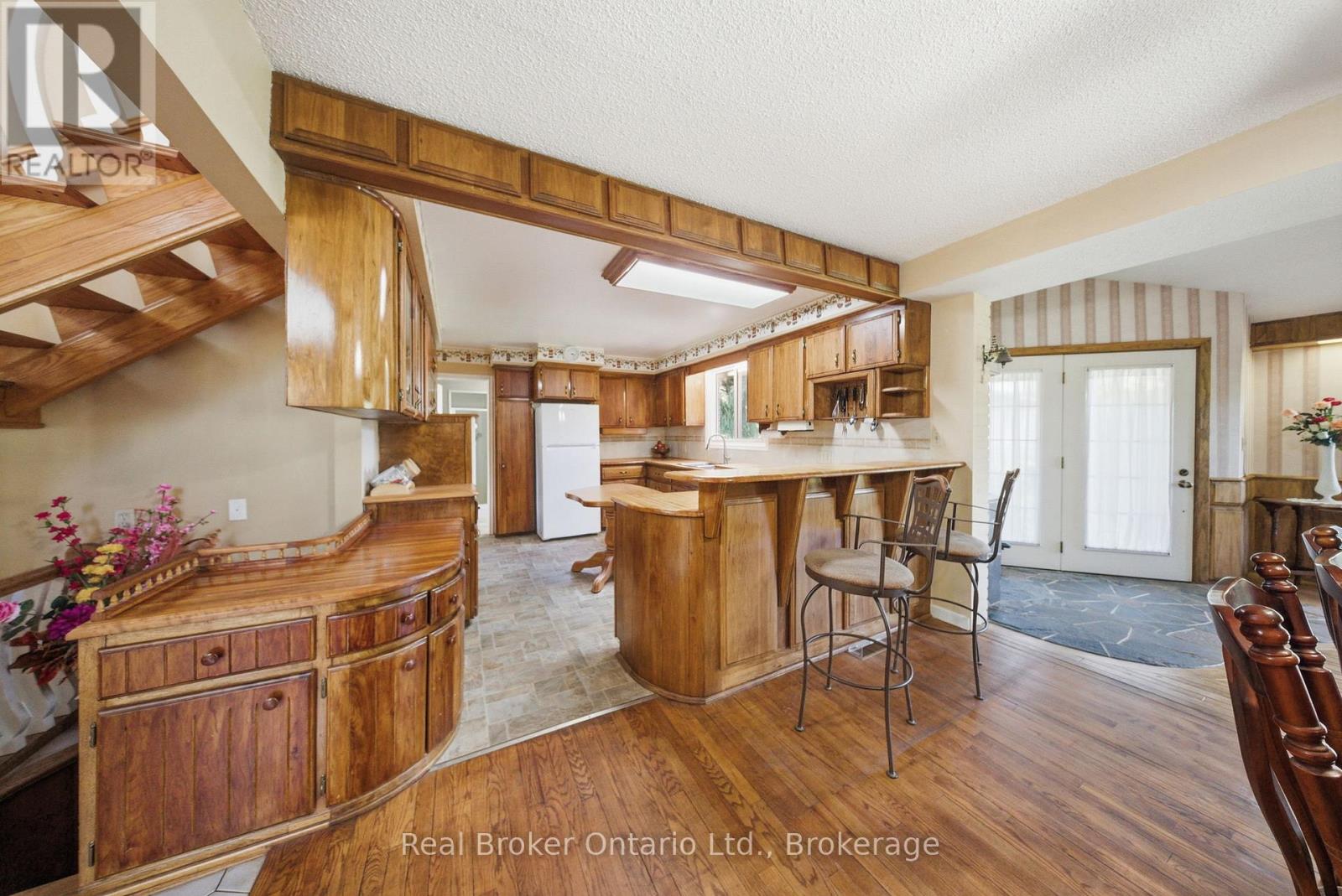 800 Tremaine Avenue S, North Perth, Ontario  N4W 3G9 - Photo 14 - X13430726