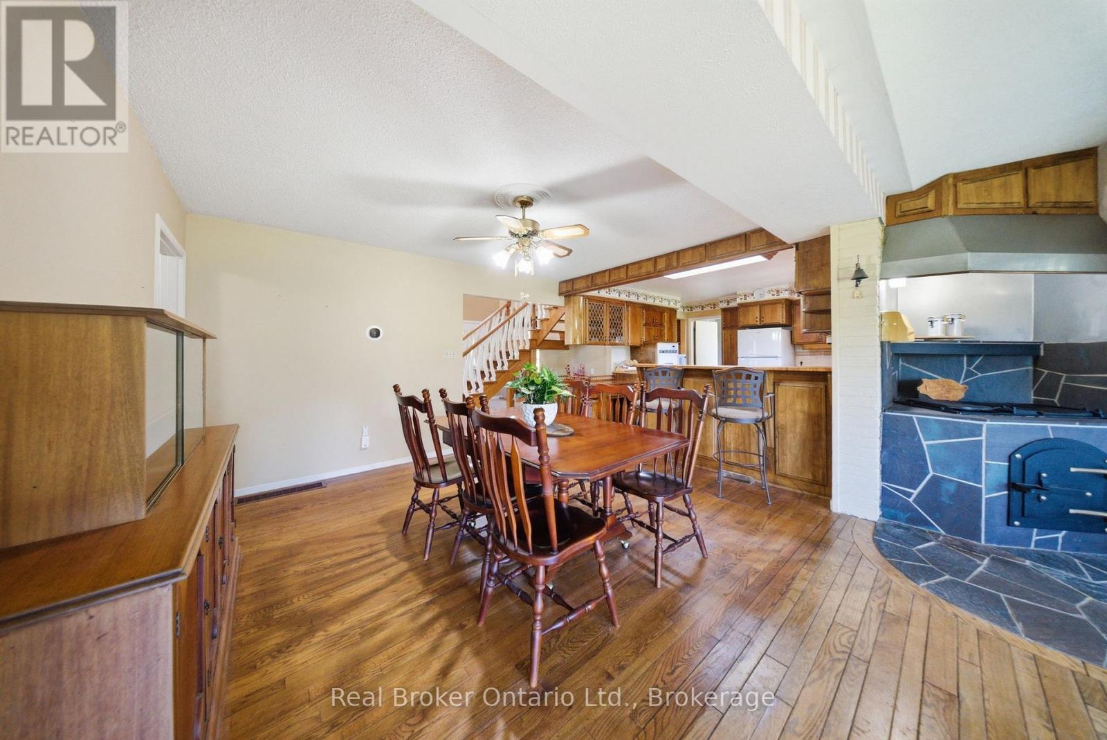 800 Tremaine Avenue S, North Perth, Ontario  N4W 3G9 - Photo 19 - X13430726
