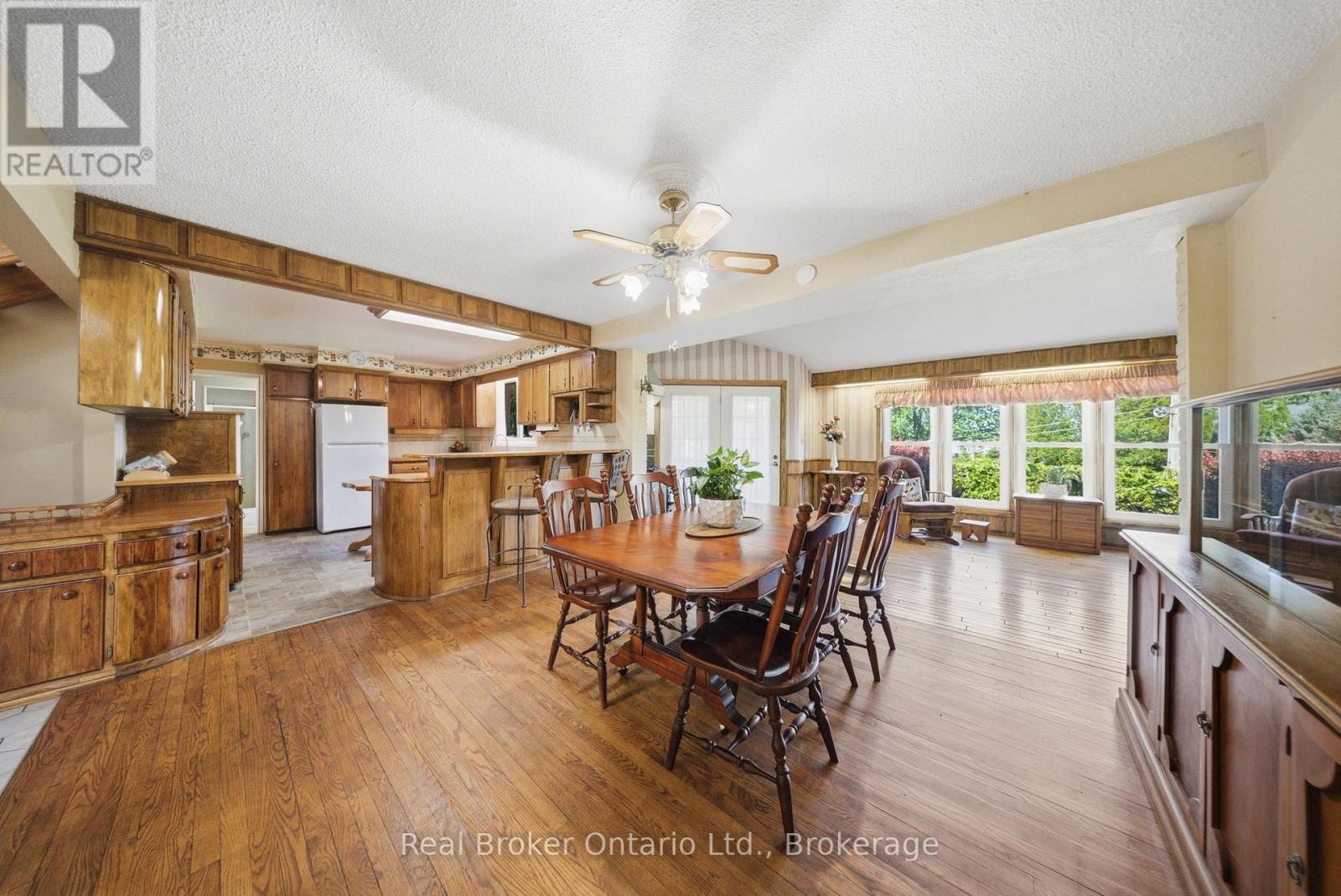 800 Tremaine Avenue S, North Perth, Ontario  N4W 3G9 - Photo 20 - X13430726