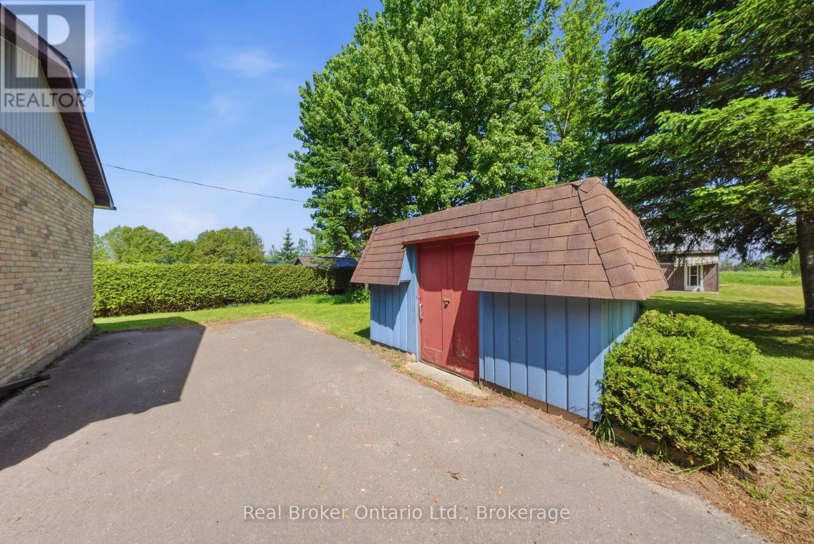 800 Tremaine Avenue S, North Perth, Ontario  N4W 3G9 - Photo 43 - X13430726