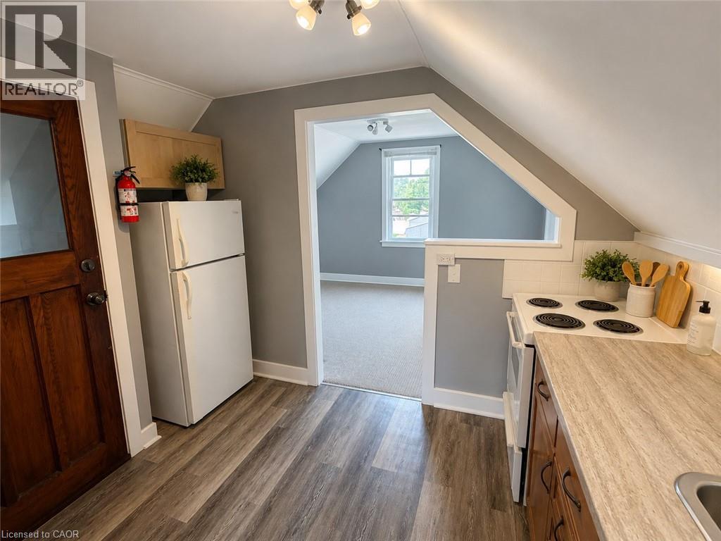 36 Brighton Avenue, St. Catharines, Ontario  L2M 5S7 - Photo 19 - 40838886