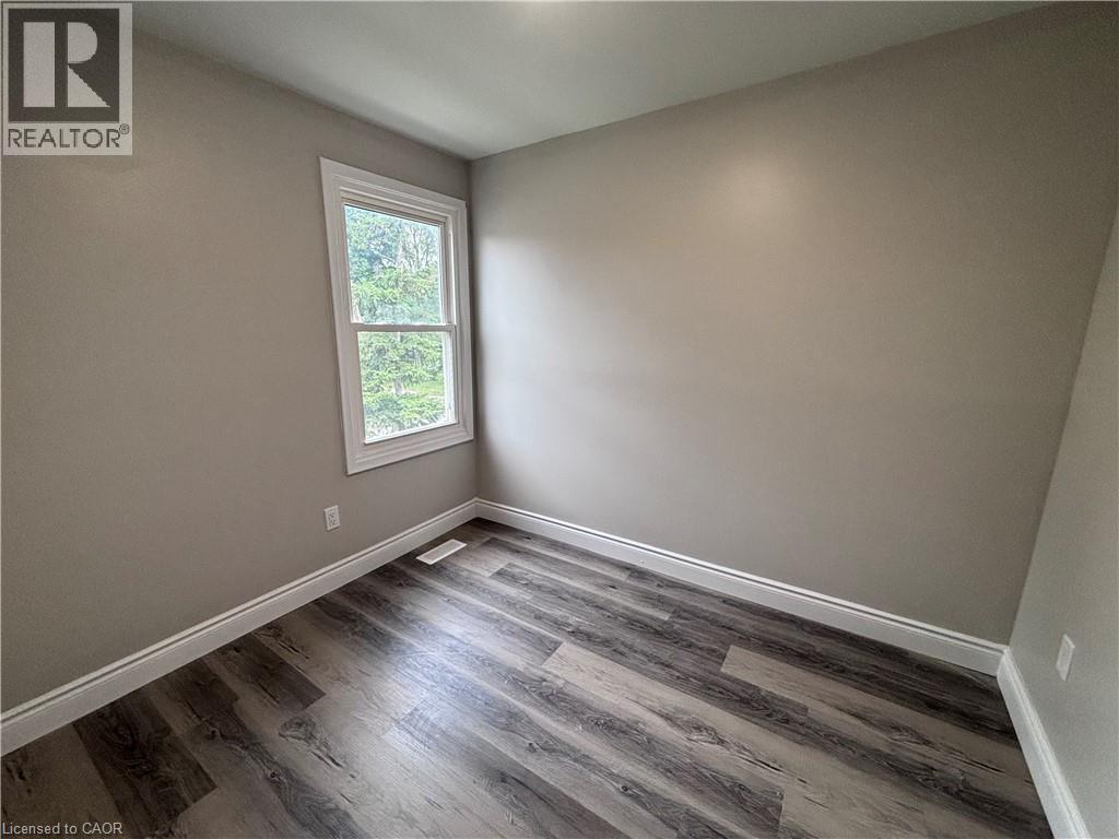153 W Limeridge Road W Unit# 4, Hamilton, Ontario  L9C 2V3 - Photo 12 - 40838822