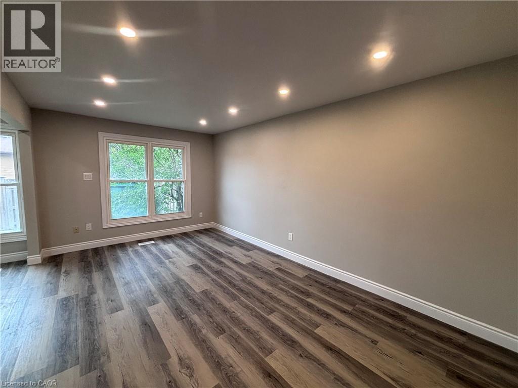 153 W Limeridge Road W Unit# 4, Hamilton, Ontario  L9C 2V3 - Photo 8 - 40838822