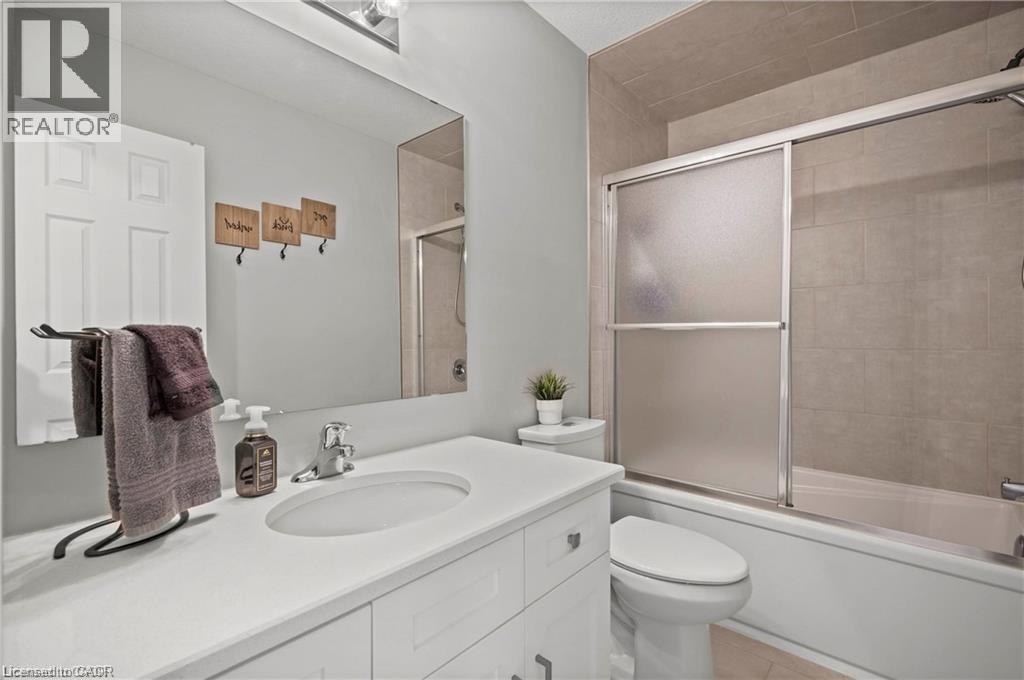 107 Westra Drive Unit# 27, Guelph, Ontario  N1K 0B9 - Photo 22 - 40838514