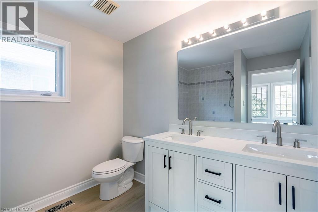 2425 Nichols Drive, Oakville, Ontario  L6H 6T2 - Photo 34 - 40838179