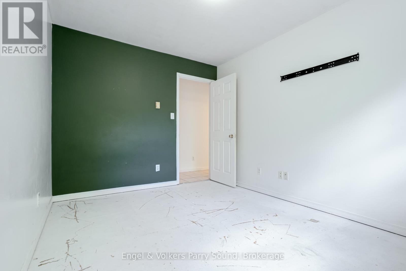 128 Isabella Street, Parry Sound, Ontario  P2A 1N1 - Photo 14 - X13430980