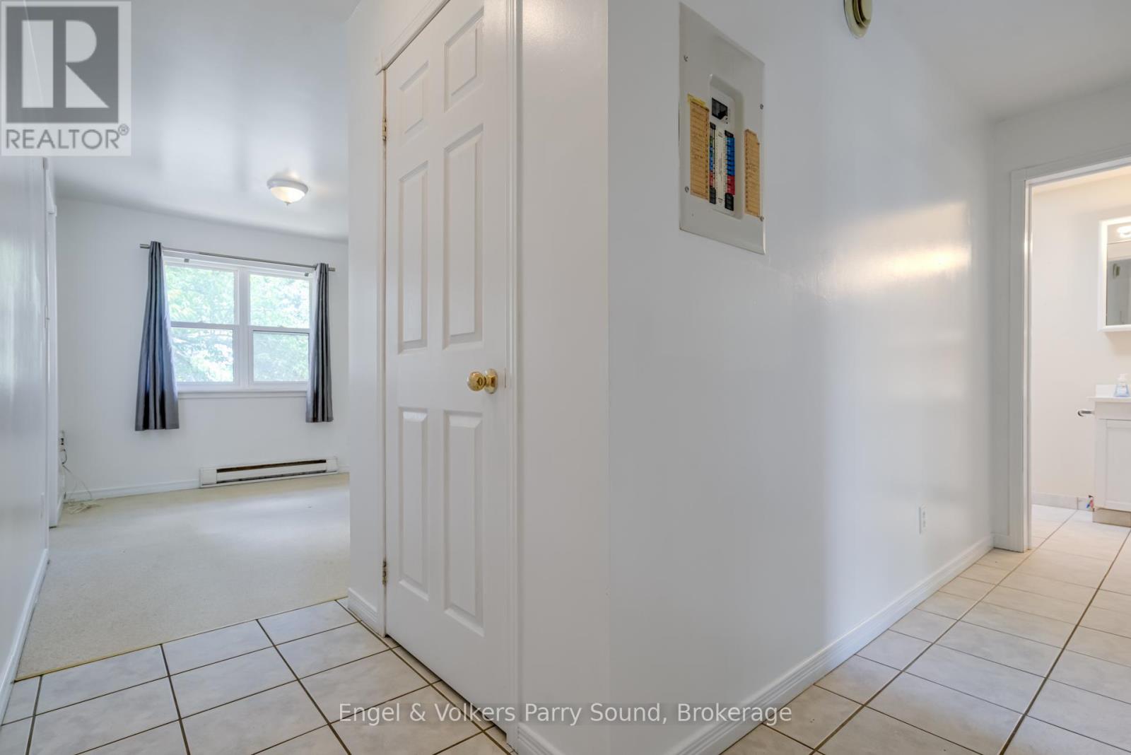 128 Isabella Street, Parry Sound, Ontario  P2A 1N1 - Photo 5 - X13430980
