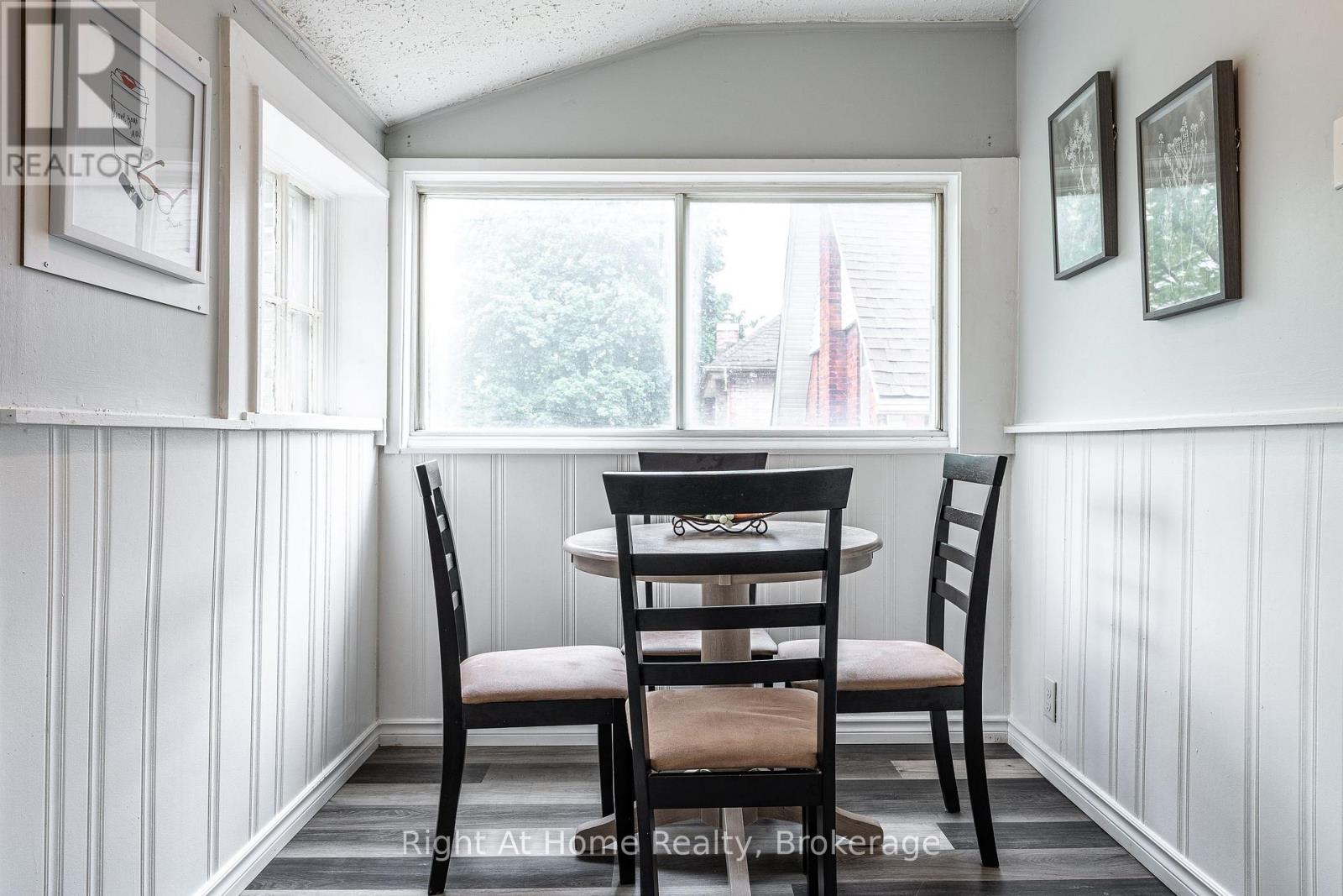 40 Douro Street, Stratford, Ontario  N5A 3R3 - Photo 30 - X13431014