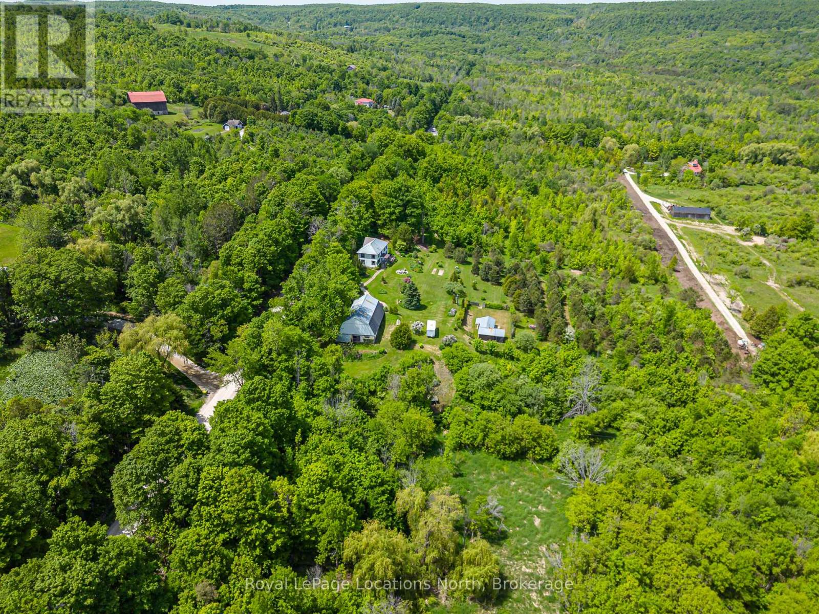 529685 Osprey - The Blue Mountains Townline N, Blue Mountains, Ontario  N0H 2P0 - Photo 4 - X13431030