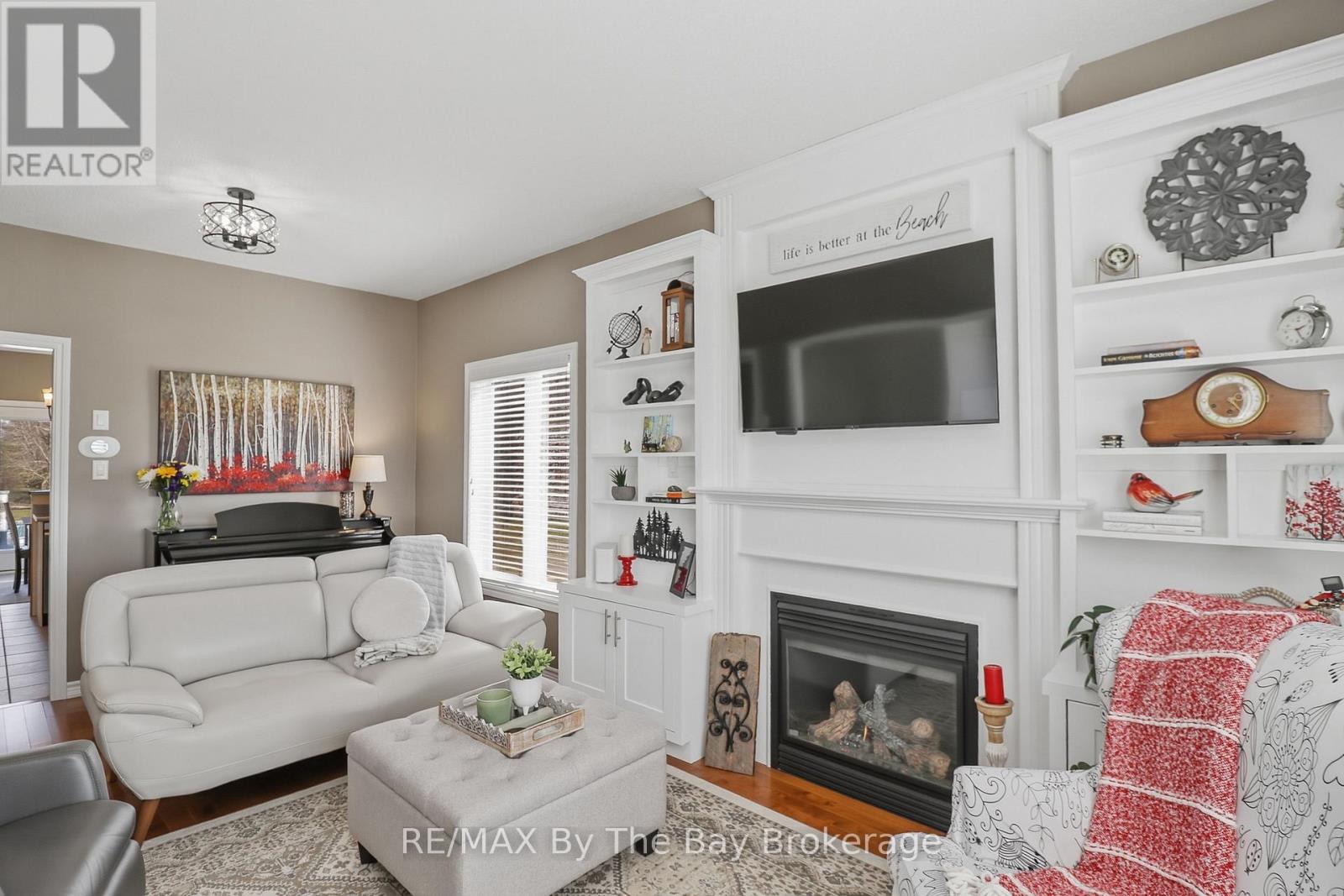 18 Maple Drive, Wasaga Beach, Ontario  L9Z 0A7 - Photo 15 - S13431232