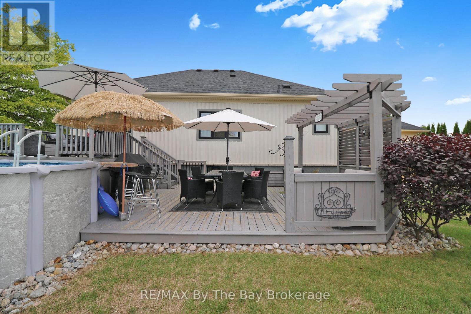 18 Maple Drive, Wasaga Beach, Ontario  L9Z 0A7 - Photo 46 - S13431232