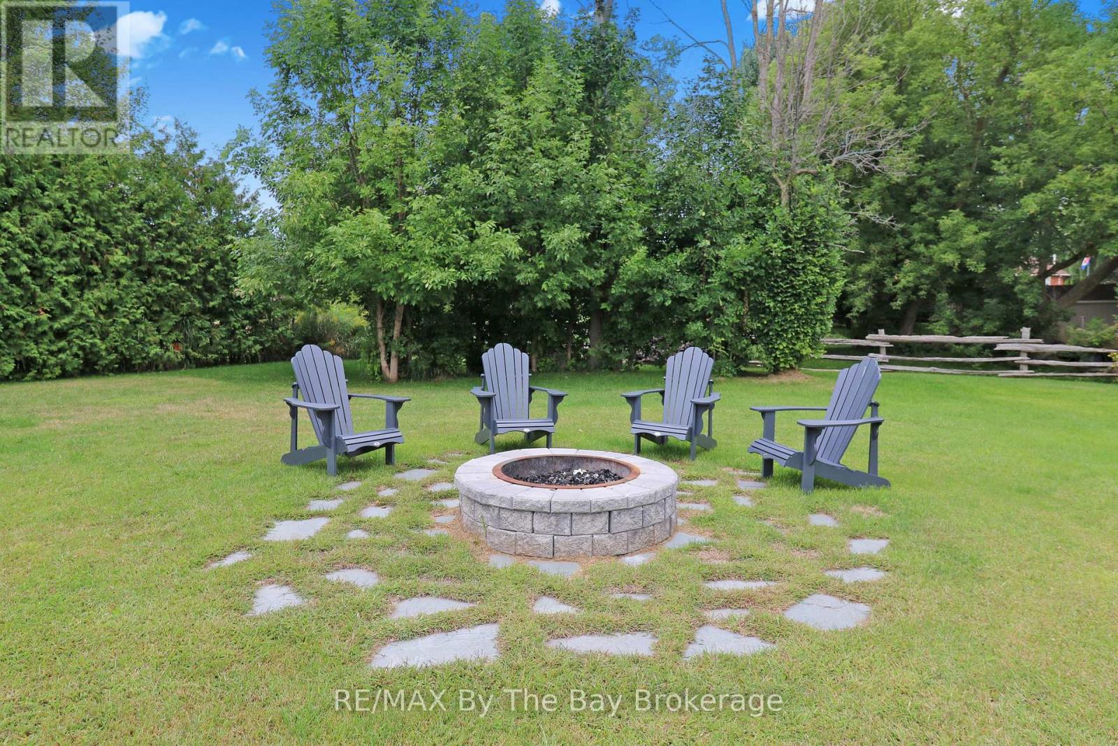 18 Maple Drive, Wasaga Beach, Ontario  L9Z 0A7 - Photo 49 - S13431232