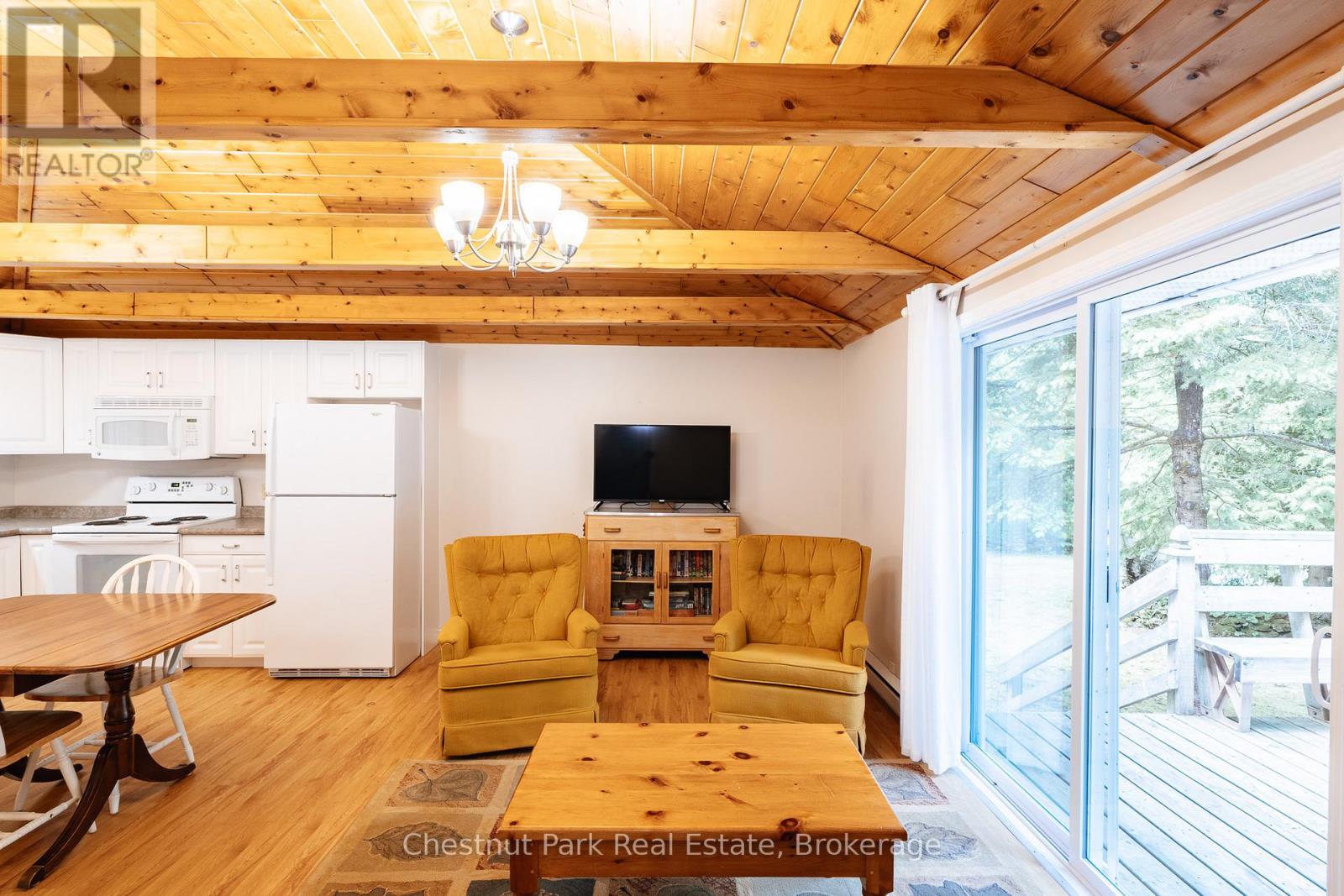 295 Tammys Cove Road, Northern Bruce Peninsula, Ontario  N0H 1W0 - Photo 12 - X13431150
