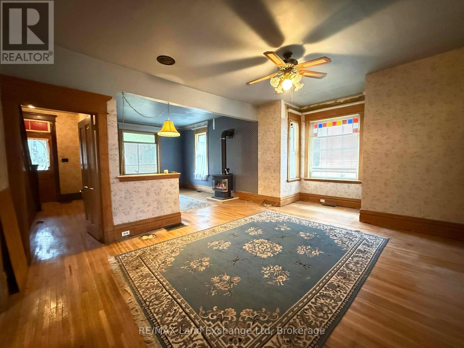 126 Diagonal Road, North Huron, Ontario  N0G 2W0 - Photo 2 - X13431156