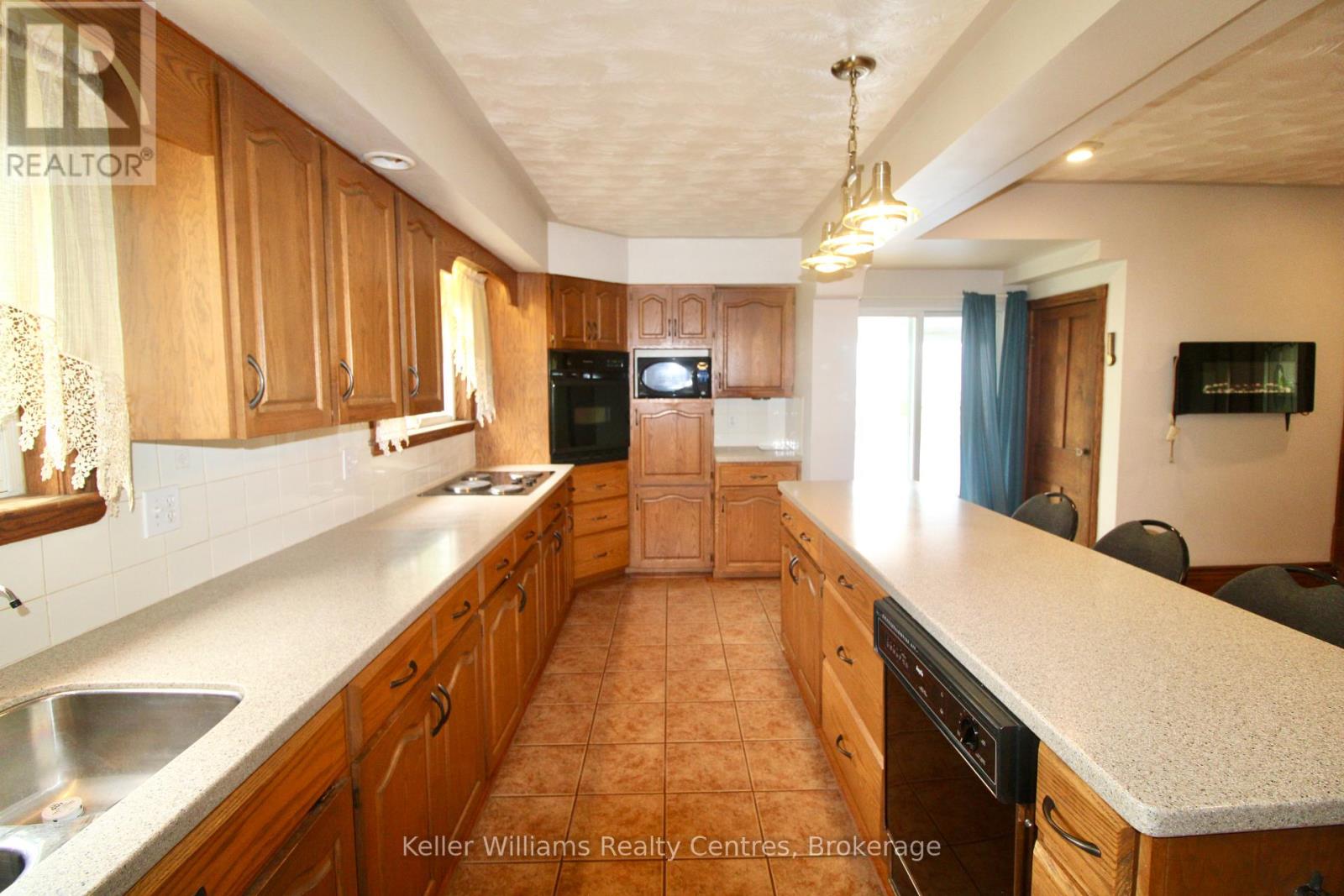 50/52 Main Street N, Brockton, Ontario  N0G 1S0 - Photo 16 - X13431418