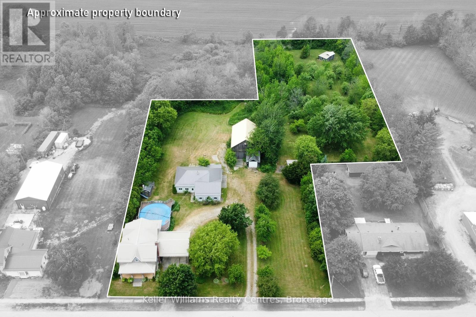 50/52 Main Street N, Brockton, Ontario  N0G 1S0 - Photo 2 - X13431418