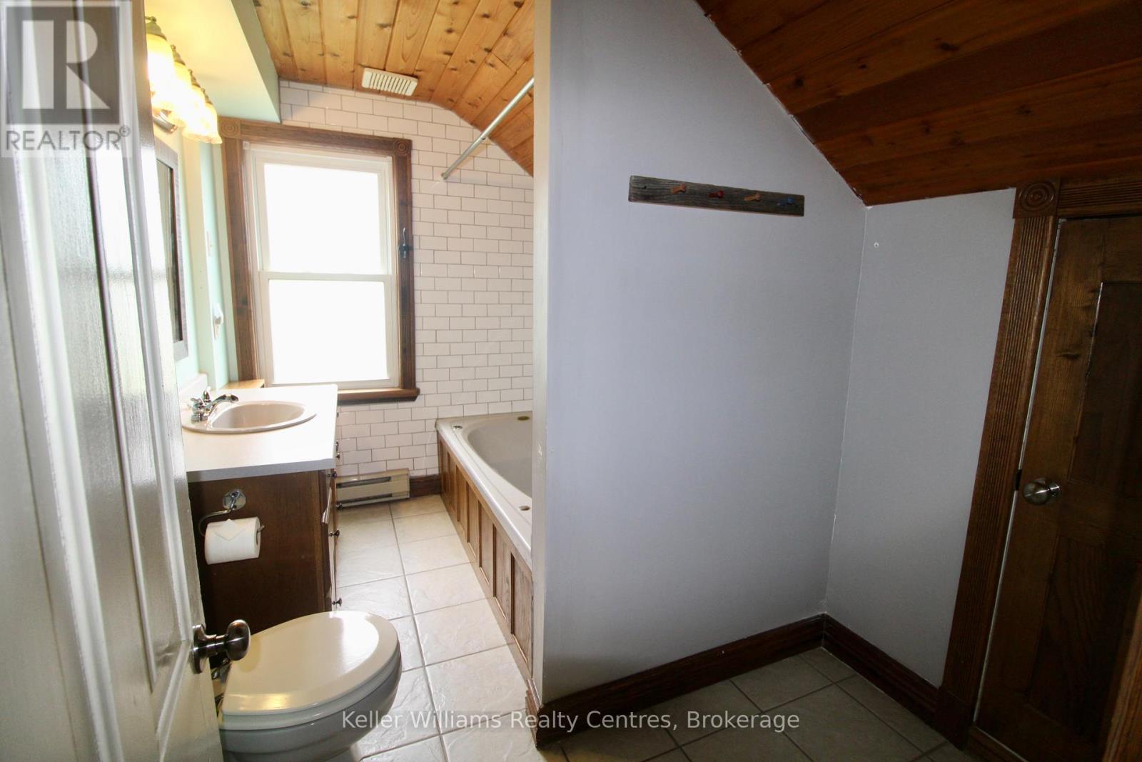 50/52 Main Street N, Brockton, Ontario  N0G 1S0 - Photo 28 - X13431418