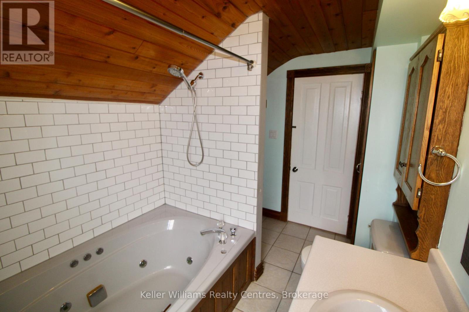 50/52 Main Street N, Brockton, Ontario  N0G 1S0 - Photo 29 - X13431418
