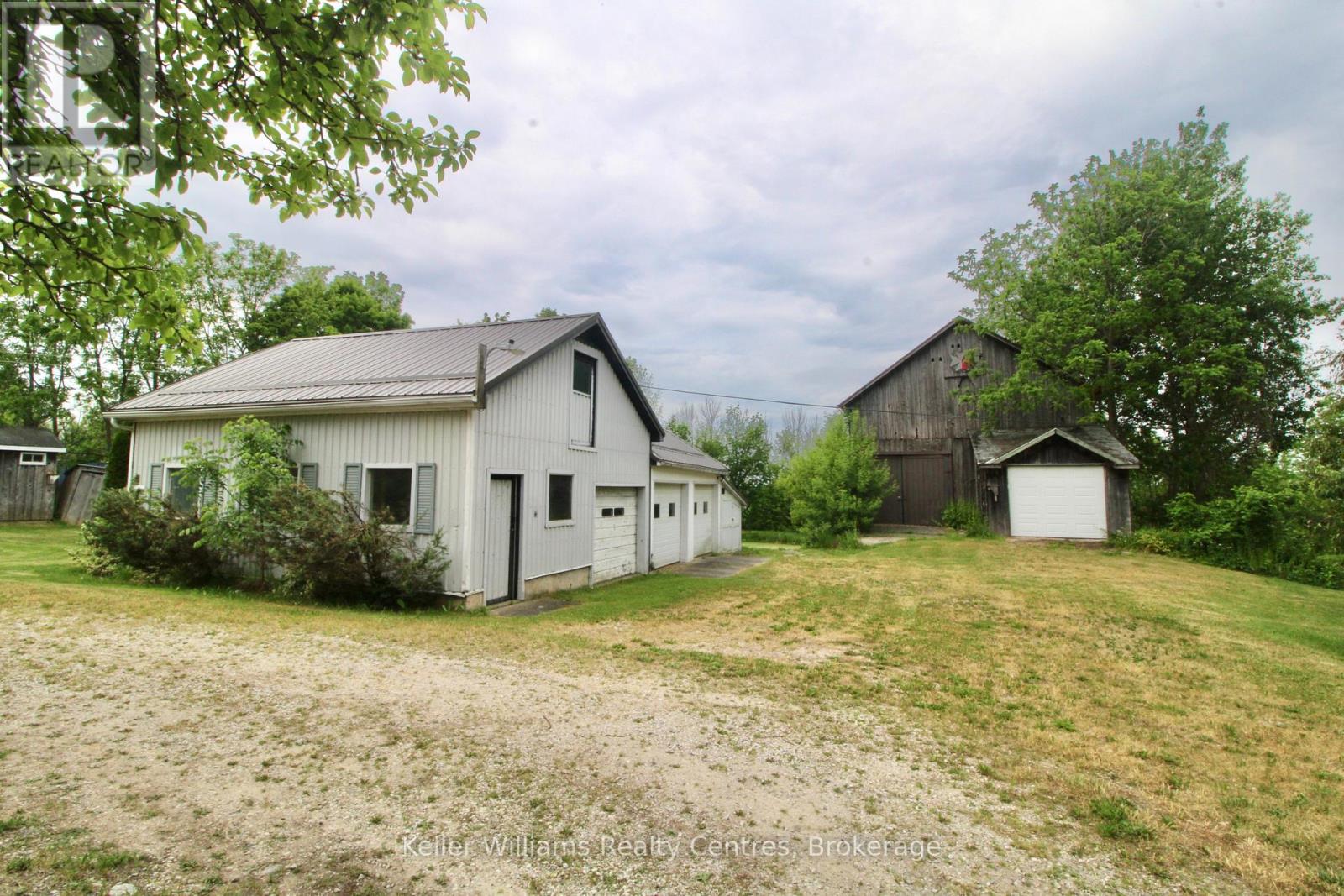 50/52 Main Street N, Brockton, Ontario  N0G 1S0 - Photo 3 - X13431418