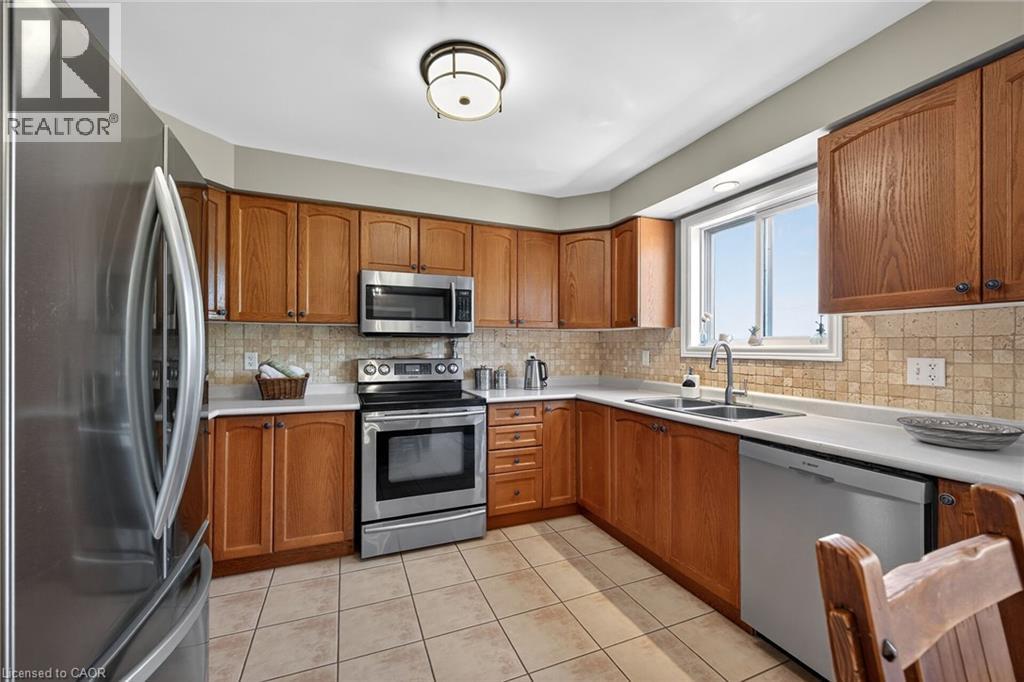 60 Dunrobin Drive, Caledonia, Ontario  N3W 2N7 - Photo 12 - 40838957