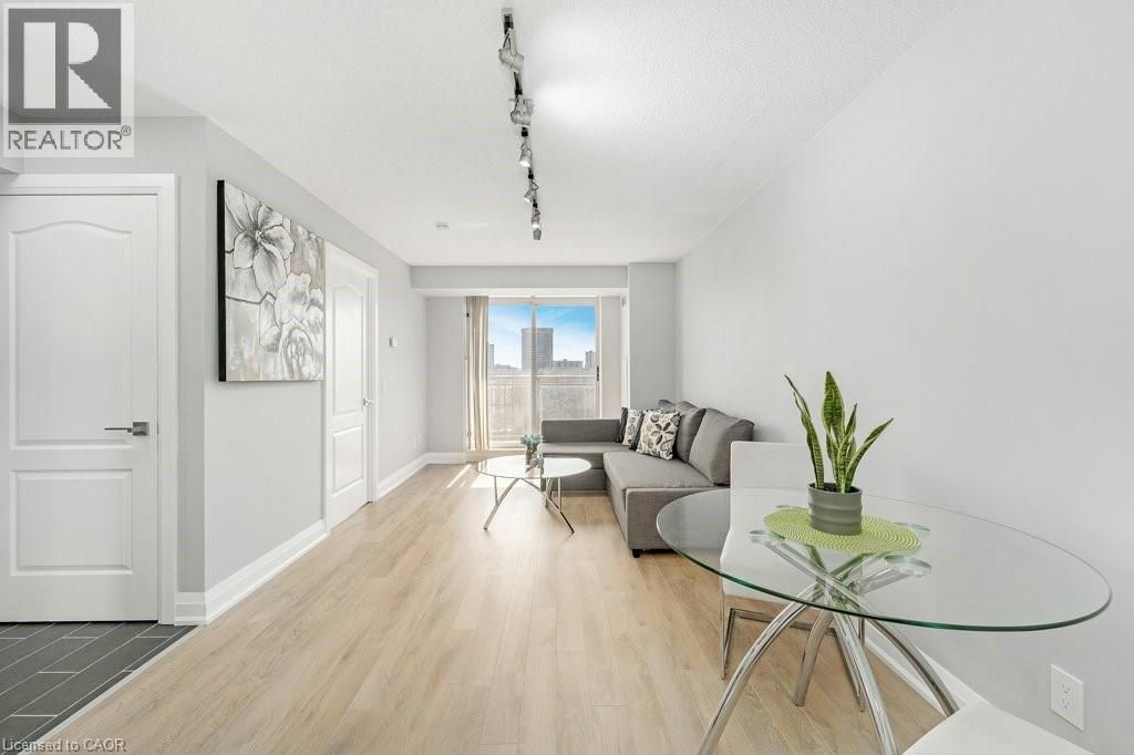 1103 Leslie Street Unit# 701, North York, Ontario  M3C 4G8 - Photo 6 - 40838858