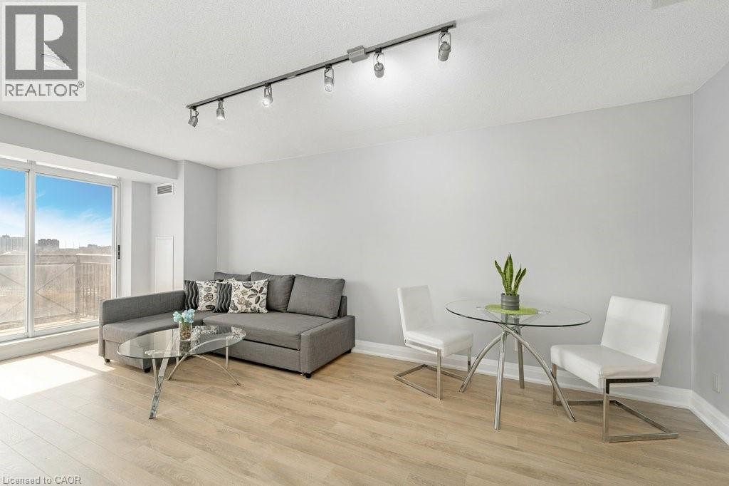 1103 Leslie Street Unit# 701, North York, Ontario  M3C 4G8 - Photo 7 - 40838858