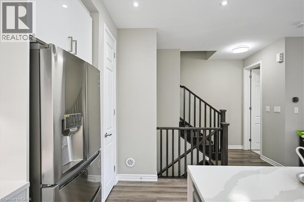 1569 Denison Place, Milton, Ontario  L9E 1Y2 - Photo 12 - 40838646