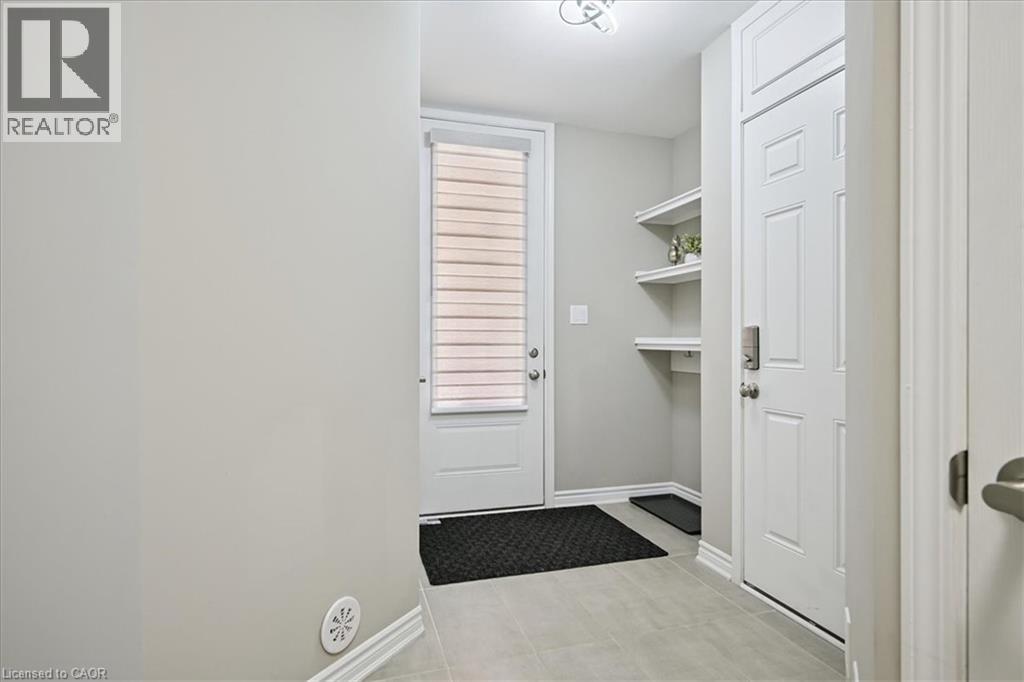 1569 Denison Place, Milton, Ontario  L9E 1Y2 - Photo 6 - 40838646