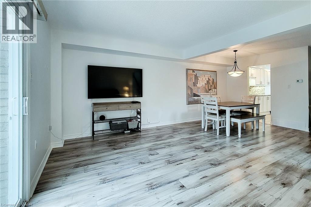 8 Dalton Gate, Stoney Creek, Ontario  L8J 1Z4 - Photo 11 - 40839006